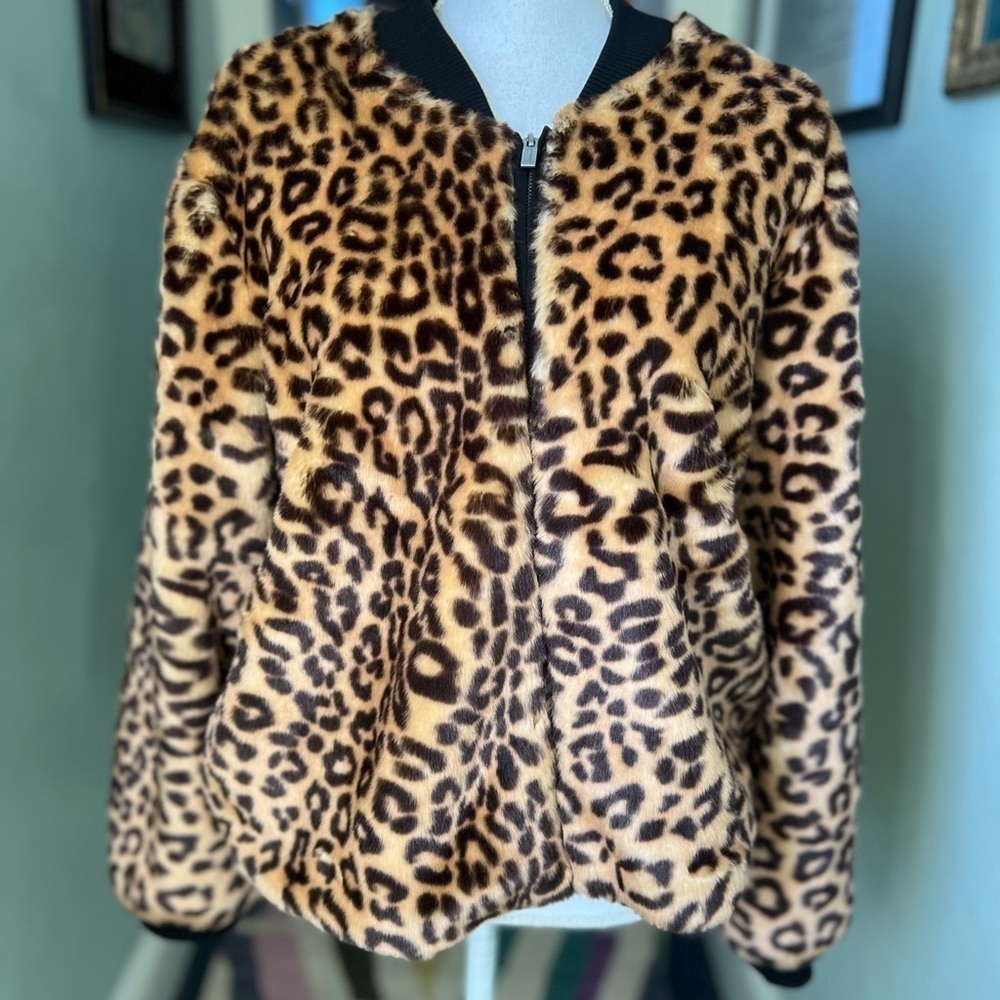 Splendid Women XL Faux Fur Animal Leopard Print Soft Lined Bomber Jacket Pockets